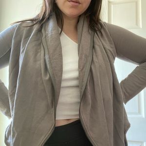 Mystree Athleishure Sweatshirt with Hood Size M/L